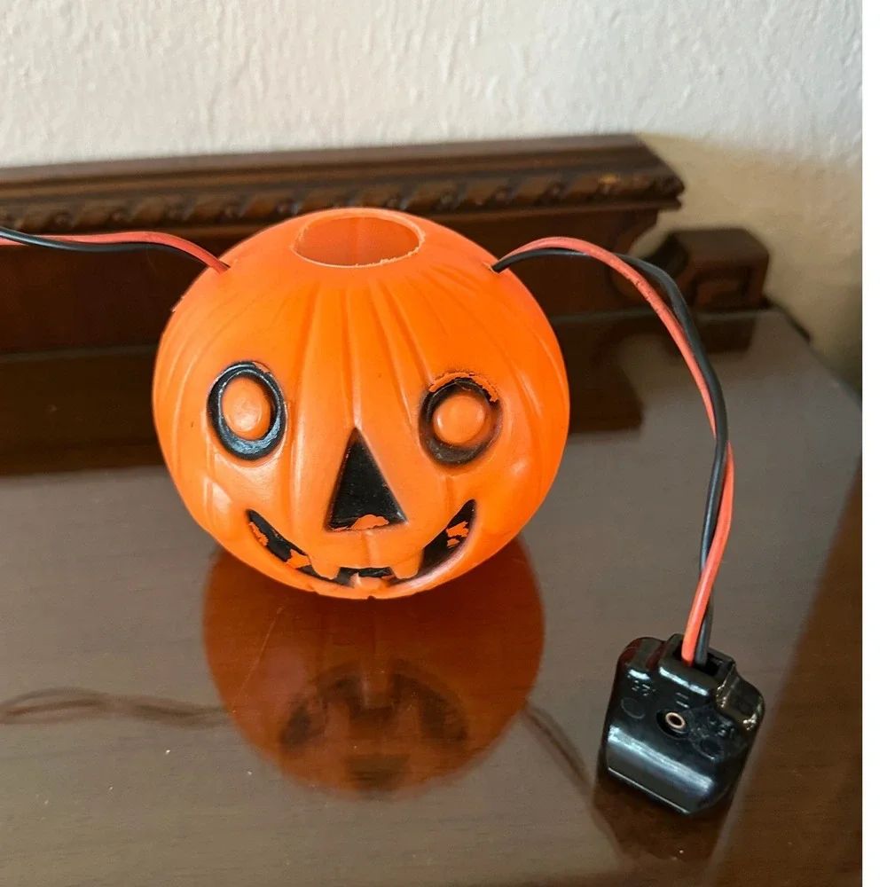 Vtg Peerless Halloween Blow Mold Pumpkin String Light Covers Jack-O-Lantern